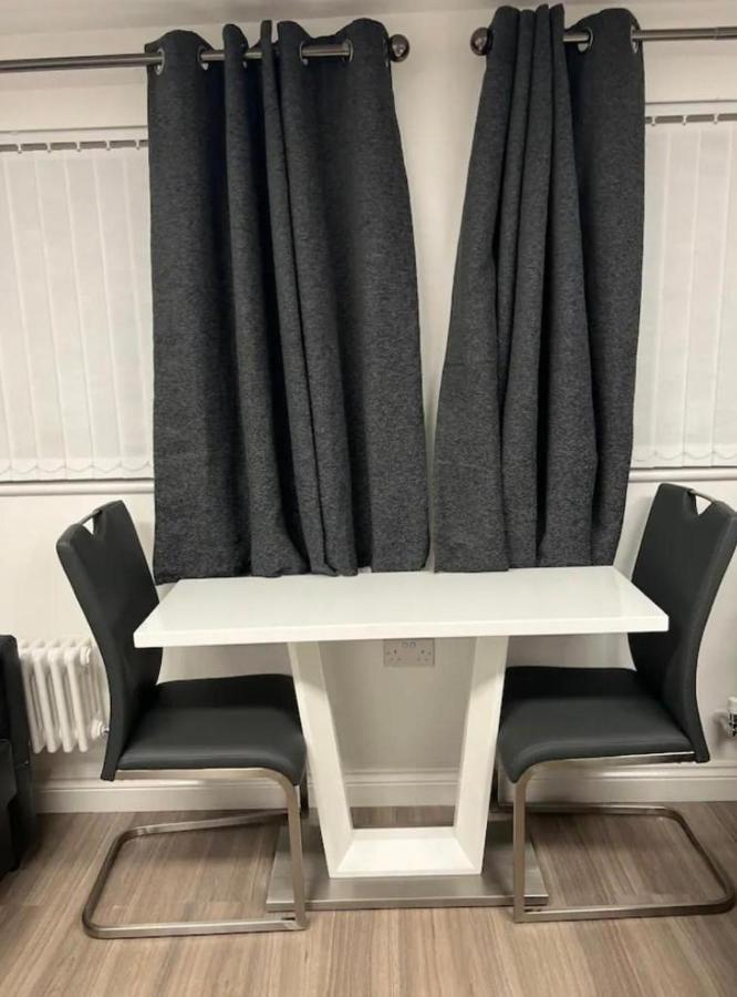 Man Studio - Stereoshower Freeparking 5Min-Metro Manchester Dış mekan fotoğraf