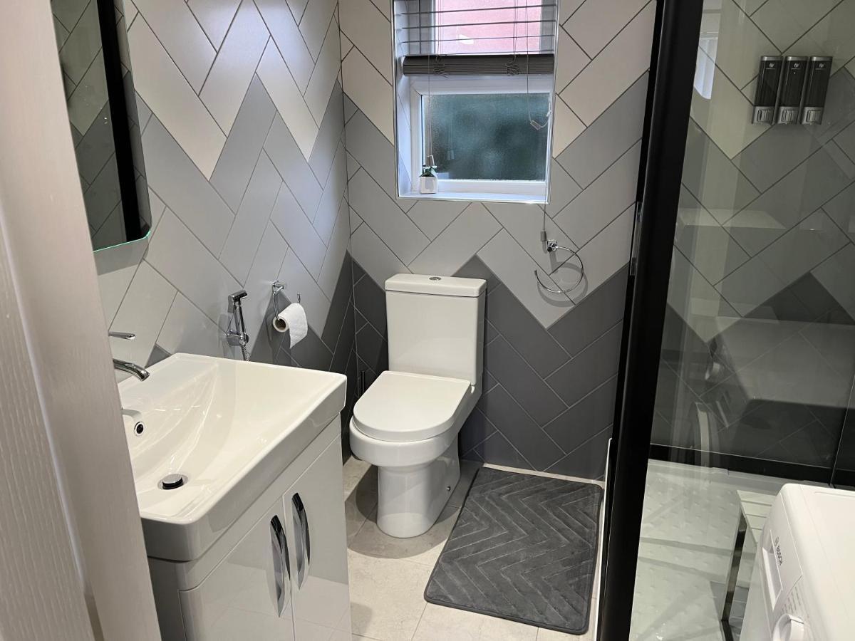 Man Studio - Stereoshower Freeparking 5Min-Metro Manchester Dış mekan fotoğraf